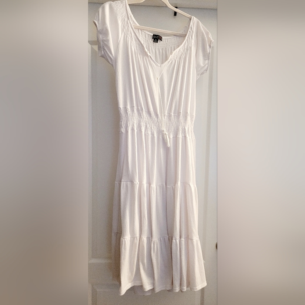 ✨️Love White Ruffled Tiered Sundress - Picture 7 of 10